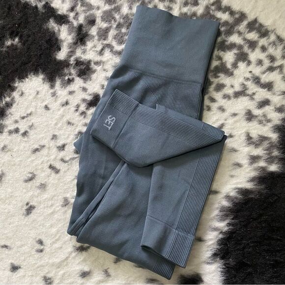 NWOT Set Active Sculptflex Leggings In Slate - Picture 2 of 4
